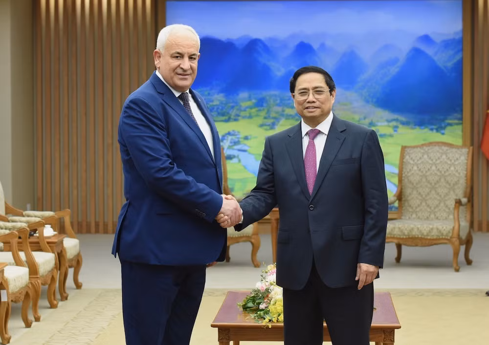 Thủ tướng Phạm Minh Chính đón Bộ trưởng Ziad Hab Al-Reeh. (Ảnh: Trần Hải)