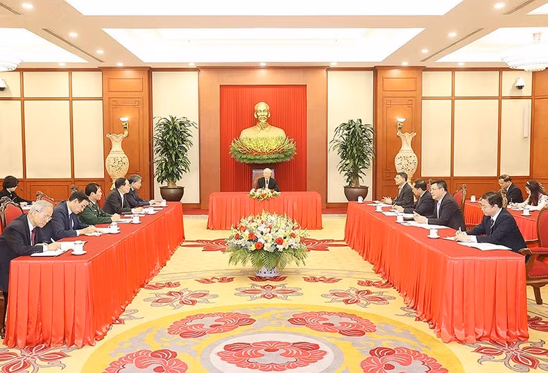 Quang cảnh cuộc điện đàm. (Ảnh TTXVN)