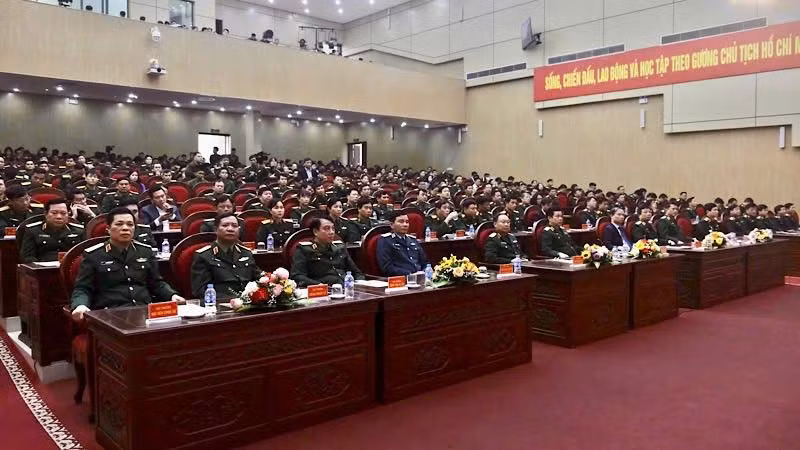 Các đại biểu tham dự bế mạc hội thi.