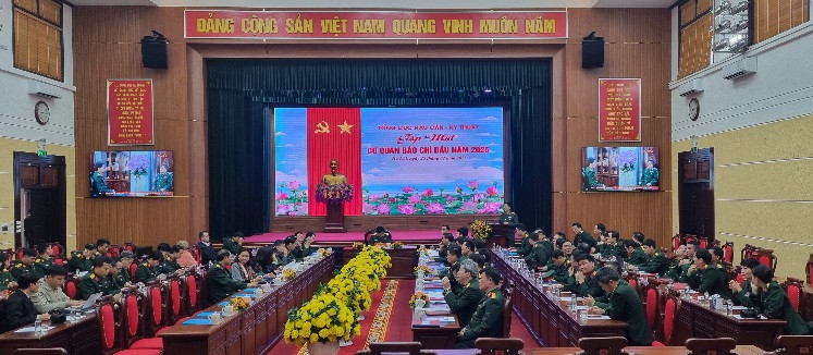 Quang cảnh buổi gặp mặt.