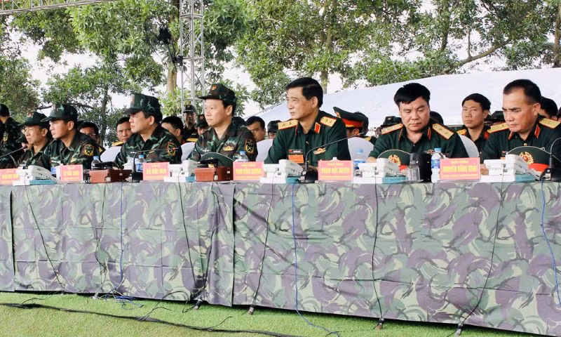 Ban Chỉ đạo diễn tập khu vực phòng thủ tỉnh Yên Bái năm 2023.