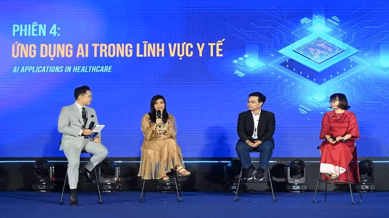 Các chuyên gia bàn về ứng dụng trí tuệ nhân tạo trong y tế tại Ngày hội trí tuệ nhân tạo Việt Nam năm 2024.
