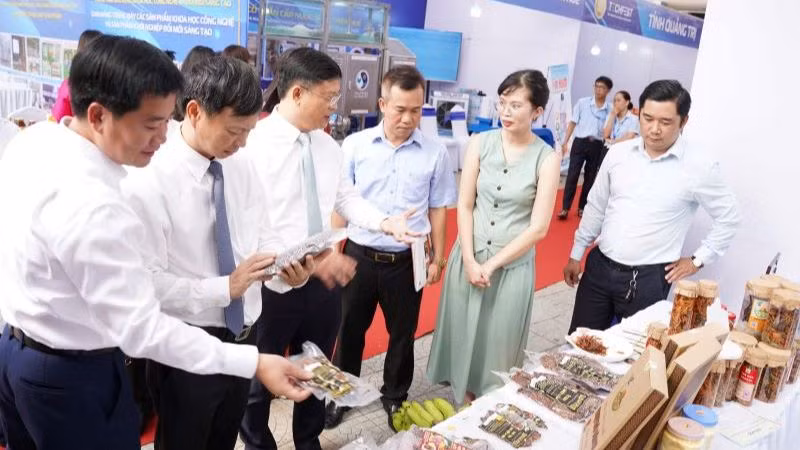 Giới thiệu các sản phẩm ứng dụng khoa học, công nghệ tại Ngày Hội khởi nghiệp sáng tạo vùng Bắc Trung Bộ và duyên hải miền trung năm 2024