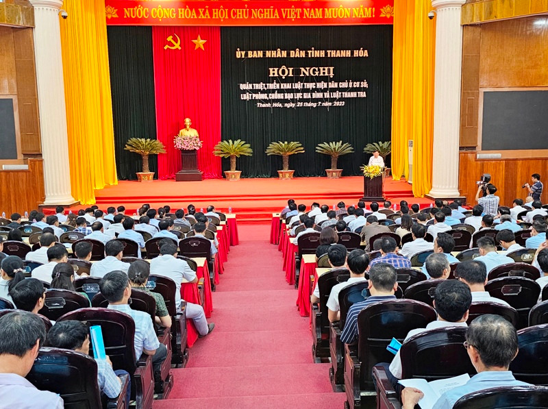 Quang cảnh hội nghị.