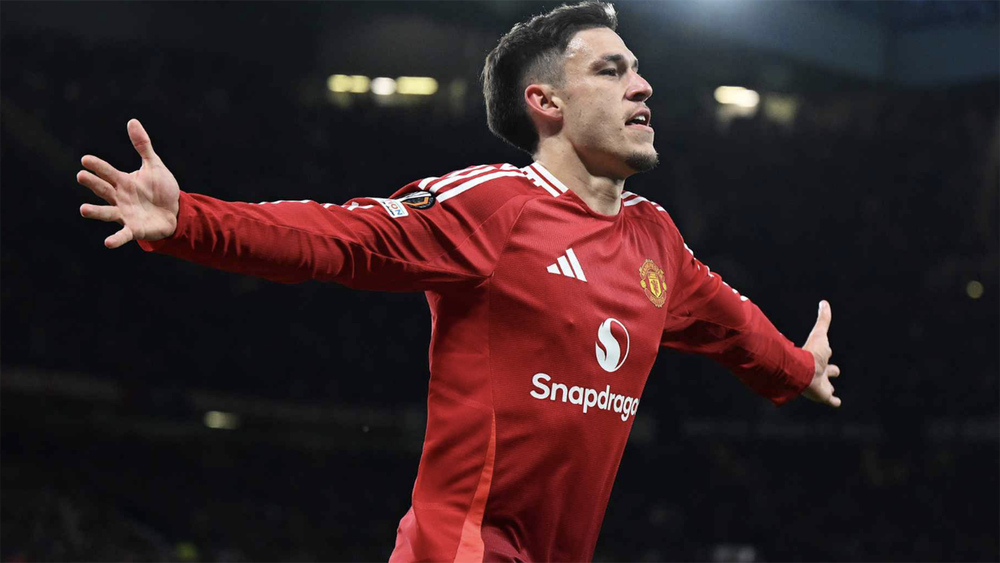 Manuel Ugarte mở tỷ số cho Manchester United. (Ảnh: MUFC)