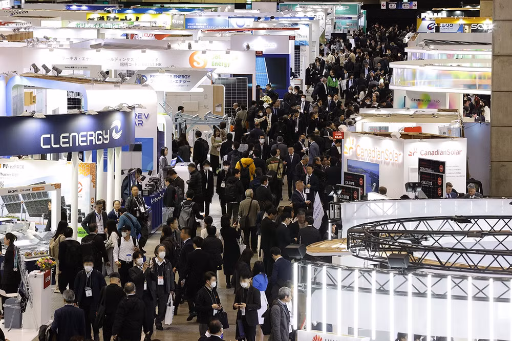 Triển lãm Tuần lễ năng lượng thông minh thế giới diễn ra tại Tokyo, Nhật Bản. Ảnh: NIKKEI