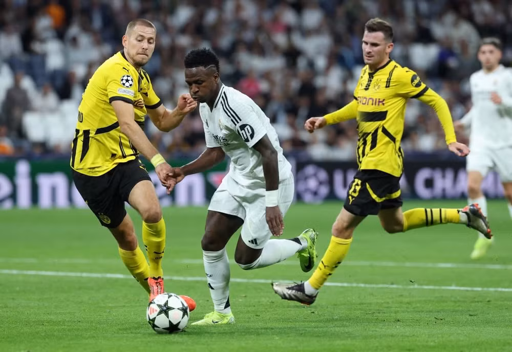 Vinicius ghi bàn thắng hoàn tất cú hat-trick. (Ảnh: Getty Images)