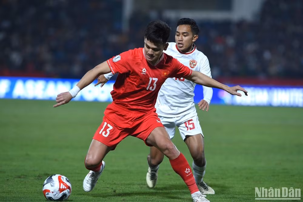 Trên sân nhà, đội tuyển Việt Nam có trận đấu hay trước Indonesia. (Ảnh: TRẦN HẢI)