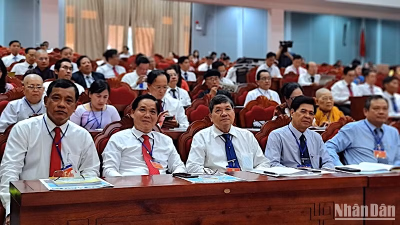 Hơn 300 đại biểu tham gia phiên khai mạc Đại hội Đại biểu Mặt trận Tổ quốc Việt Nam tỉnh Cà Mau vào chiều 20/8.