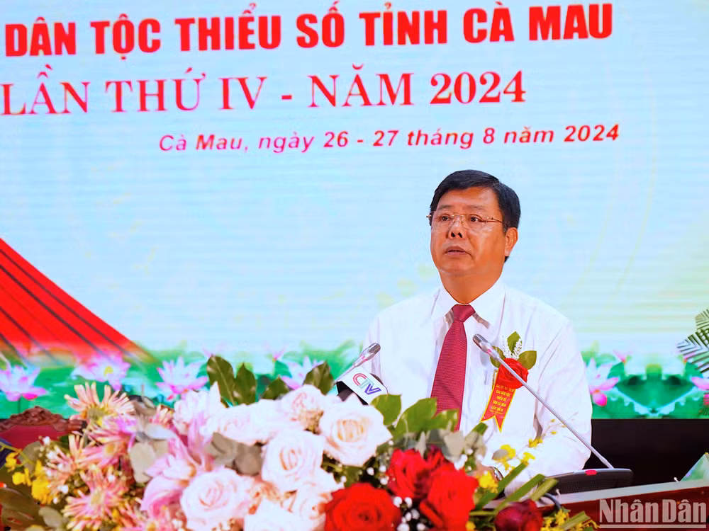 Bí thư Tỉnh ủy Cà Mau Nguyễn Tiến Hải khẳng định, thời gian qua, tỉnh Cà Mau thực hiện đồng bộ, hiệu quả các chính sách dân tộc. Bí thư Tỉnh ủy Cà Mau Nguyễn Tiến Hải khẳng định, thời gian qua, tỉnh Cà Mau thực hiện đồng bộ, hiệu quả các chính sách dân tộc.