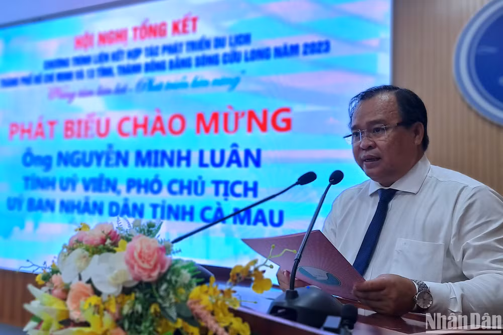 Phó Chủ tịch Ủy ban nhân dân tỉnh Cà Mau Nguyễn Minh Luân phát biểu khai mạc hội nghị.