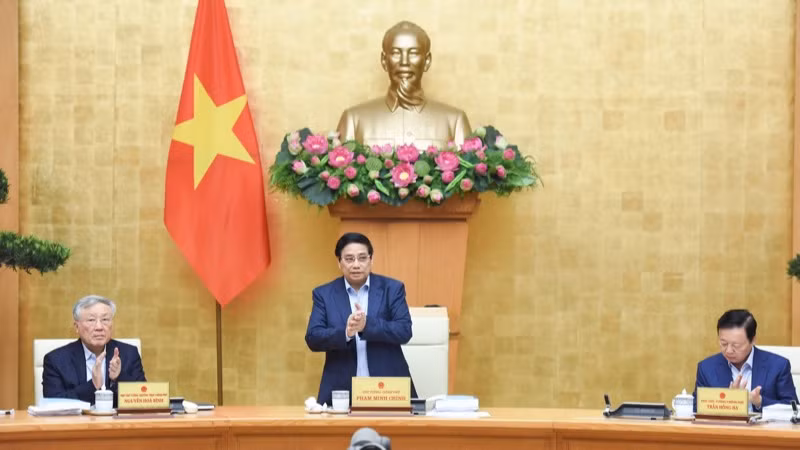 Thủ tướng Chính phủ Phạm Minh Chính chủ trì phiên họp Chính phủ chuyên đề về xây dựng pháp luật. (Ảnh: TRẦN HẢI). 