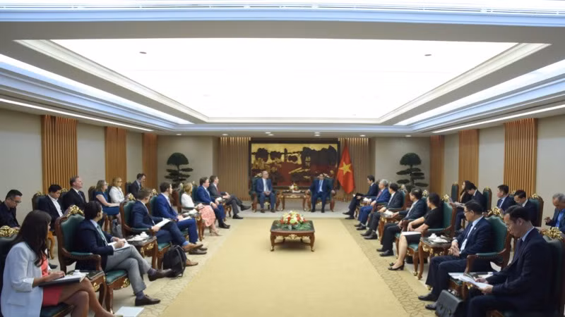 Quang cảnh buổi tiếp. (Ảnh: TRẦN HẢI)