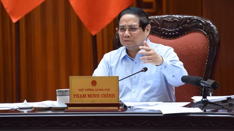 Thủ tướng Phạm Minh Chính phát biểu ý kiến tại cuộc họp. (Ảnh: TRẦN HẢI)