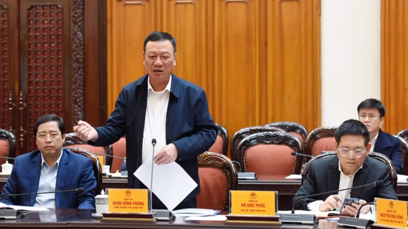 Tổng Thanh tra Chính phủ Đoàn Hồng Phong phát biểu ý kiến tại phiên họp. (Ảnh: TRẦN HẢI)