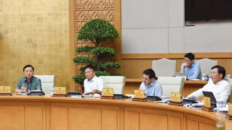 Các thành viên Chính phủ tham dự phiên họp. (Ảnh: Trần Hải)