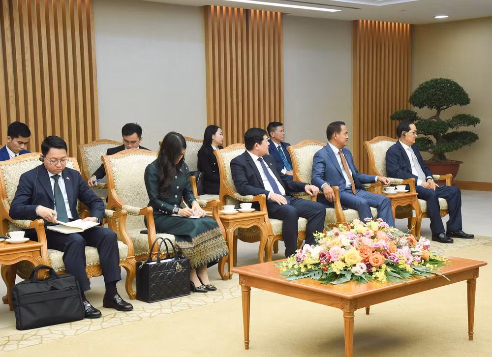 Đoàn đại biểu phía Campuchia tham dự buổi tiếp. (Ảnh: TRẦN HẢI)