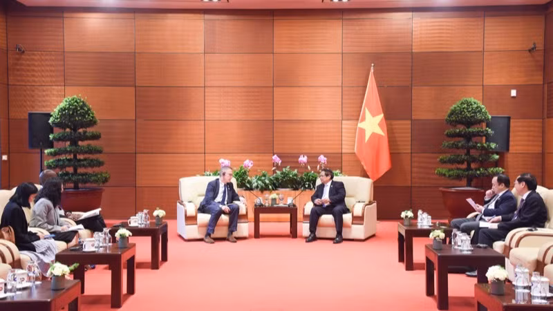 Quang cảnh buổi tiếp. (Ảnh: TRẦN HẢI)