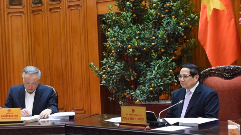 Thủ tướng Phạm Minh Chính cho ý kiến chỉ đạo Phiên họp. (Ảnh: TRẦN HẢI)