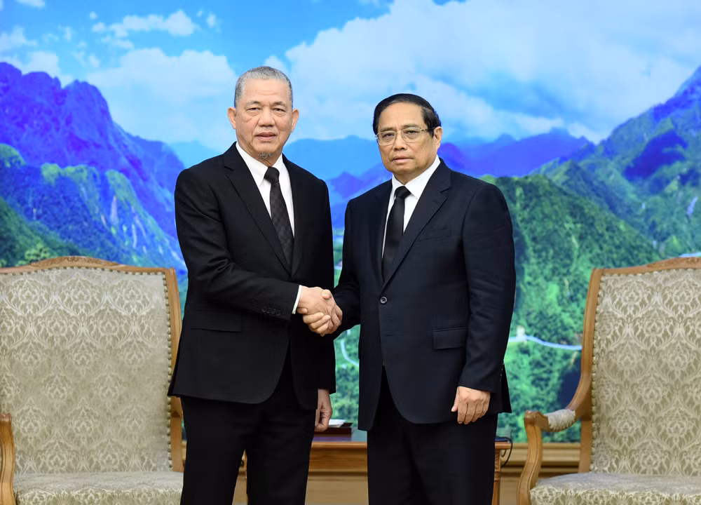 Thủ tướng Phạm Minh Chính và Phó Thủ tướng Malaysia Fadillah Yusof (Ảnh: Trần Hải).
