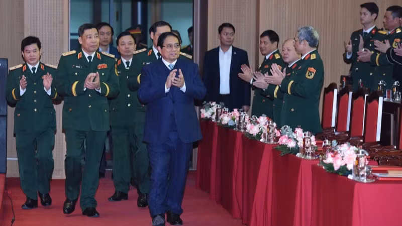 Thủ tướng Phạm Minh Chính tới thăm, nói chuyện với lãnh đạo, cán bộ, học viên của Học viện Quốc phòng.