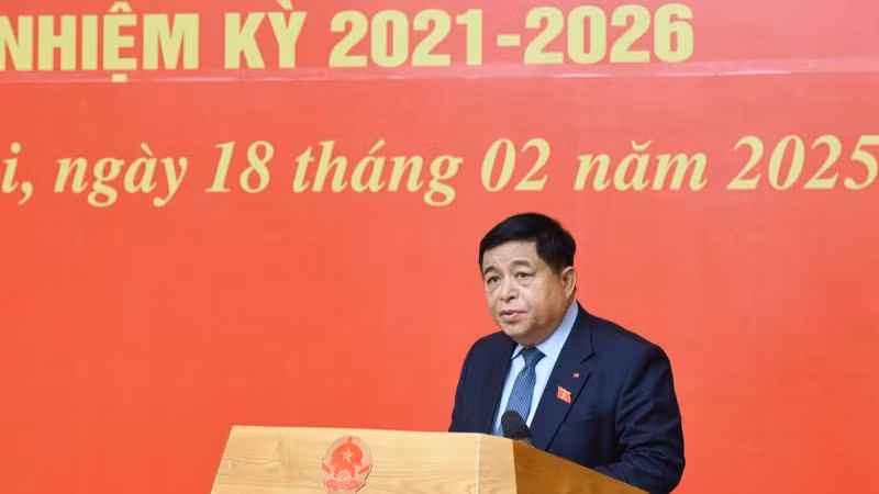 Phó Thủ tướng Chính phủ Nguyễn Chí Dũng phát biểu ý kiến. (Ảnh: TRẦN HẢI)