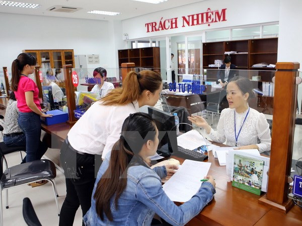 Thủ tướng Chính phủ chỉ đạo khẩn trương rà soát, kịp thời xử lý các kiến nghị, đề xuất của địa phương, bộ, ngành nâng cao hiệu lực, hiệu quả chỉ đạo, điều hành. (Ảnh: VGP)