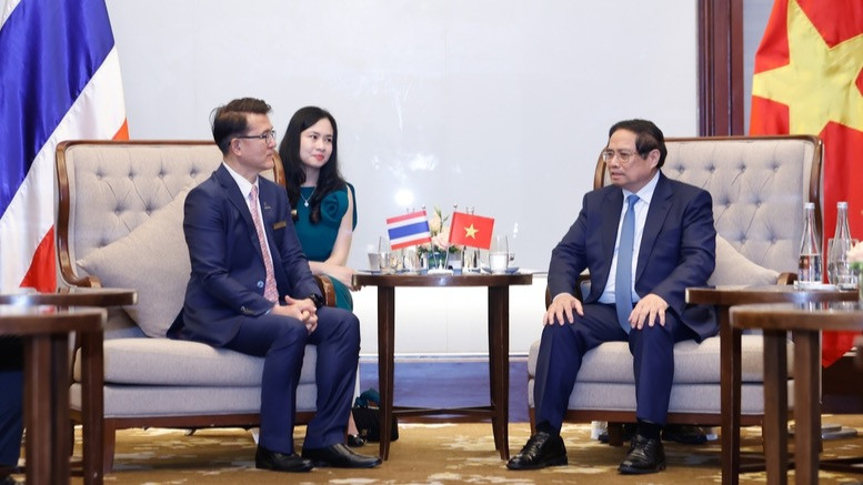 Thủ tướng Phạm Minh Chính tiếp ông Chongrak Rattanapian, Chủ tịch Ngân hàng Kasikornbank. (Ảnh:TRẦN HẢI) Thủ tướng Phạm Minh Chính tiếp ông Chongrak Rattanapian, Chủ tịch Ngân hàng Kasikornbank. (Ảnh:TRẦN HẢI)