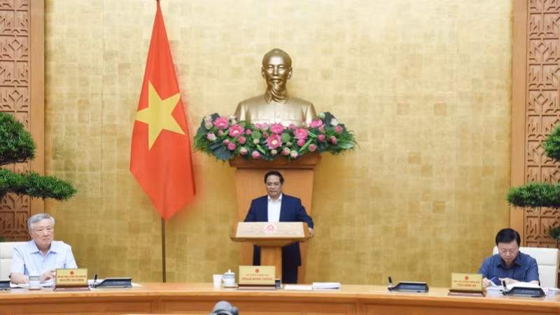 Thủ tướng Phạm Minh Chính chủ trì phiên họp Chính phủ chuyên đề xây dựng pháp luật tháng 5/2025. (Ảnh: TRẦN HẢI) 