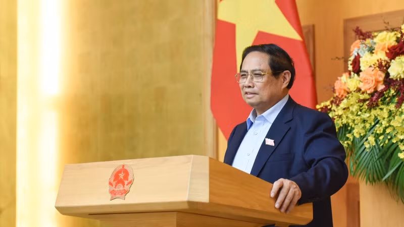 Thủ tướng Phạm Minh Chính phát biểu ý kiến tại cuộc làm việc. (Ảnh: TRẦN HẢI)