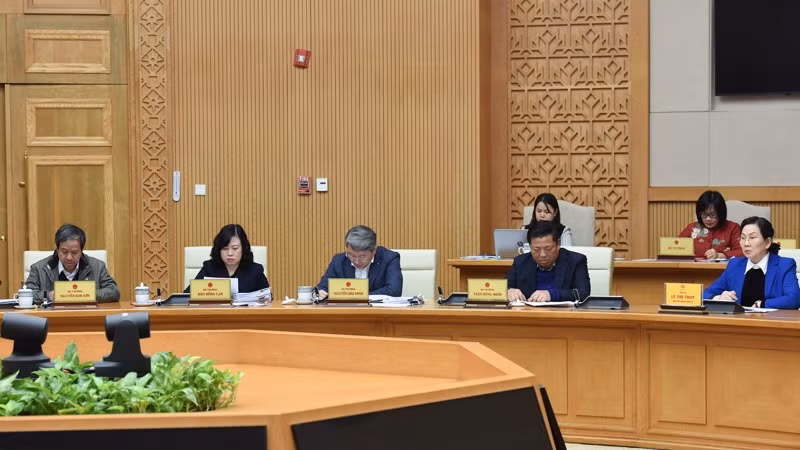 Các thành viên Chính phủ tham dự phiên họp. (Ảnh: TRẦN HẢI)