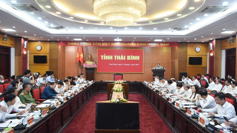 Quang cảnh cuộc làm việc. (Ảnh: TRẦN HẢI) Quang cảnh cuộc làm việc. (Ảnh: TRẦN HẢI)