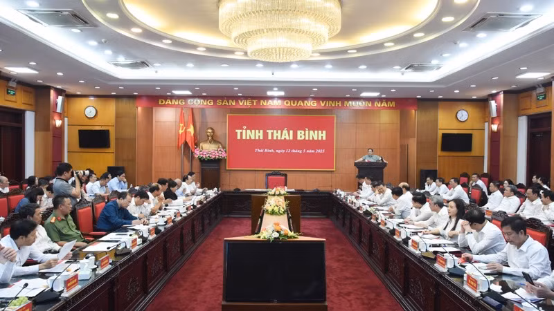 Quang cảnh cuộc làm việc. (Ảnh: TRẦN HẢI)