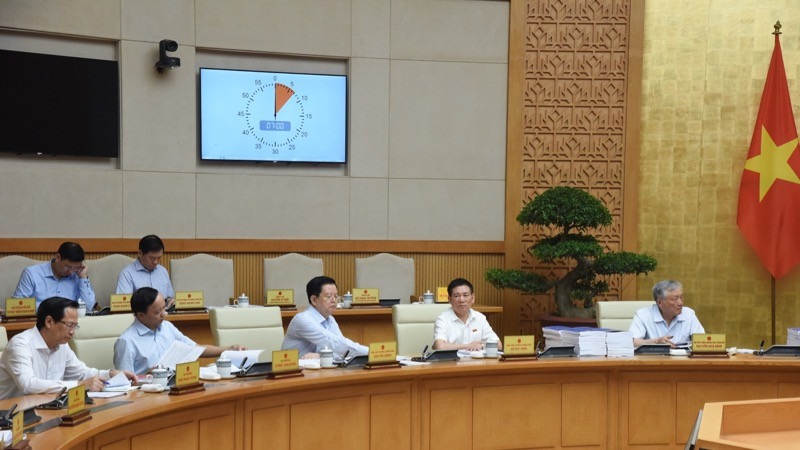 Các thành viên Chính phủ tham dự phiên họp. (Ảnh: TRẦN HẢI) Các thành viên Chính phủ tham dự phiên họp. (Ảnh: TRẦN HẢI)