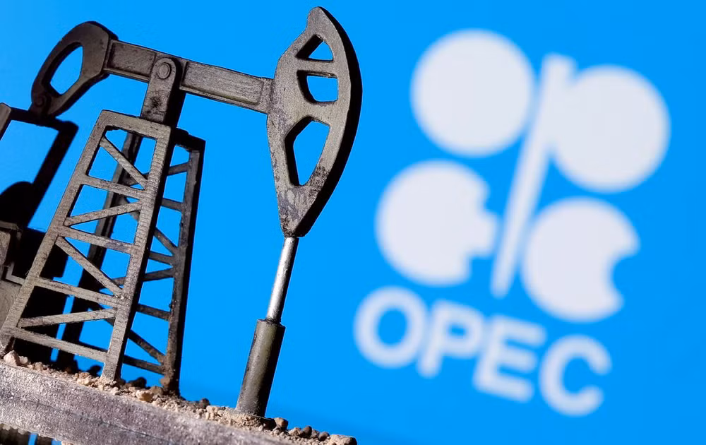 OPEC+ tiếp tục ổn định thị trường dầu mỏ 