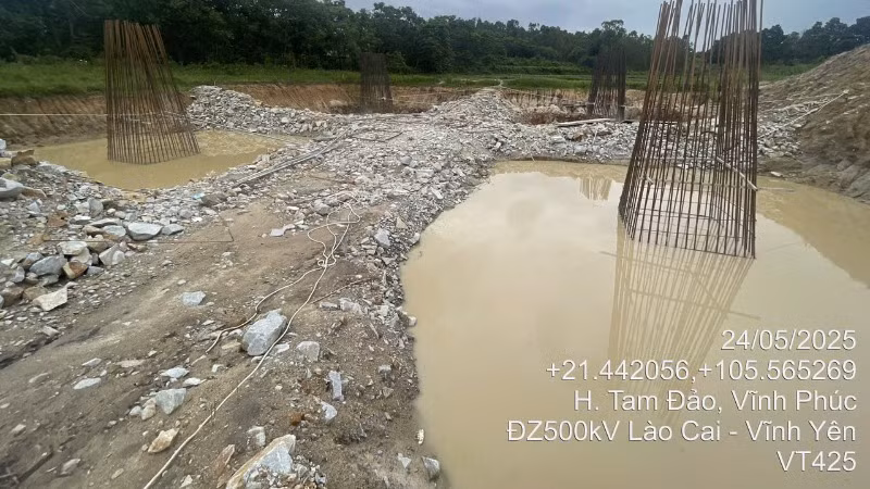 Vị trí cột 425 thuộc huyện Tam Đảo, tỉnh Vĩnh Phúc.