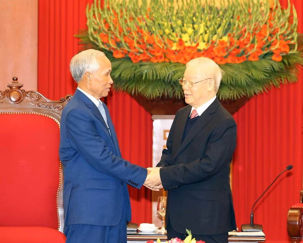 Tổng Bí thư Nguyễn Phú Trọng tiếp đồng chí Khamphan Pheuyavong. (Ảnh TTXVN)