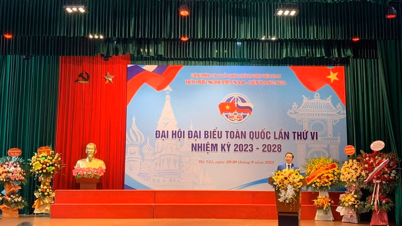 Phó Thủ tướng Chính phủ Trần Hồng Hà phát biểu tại Đại hội.