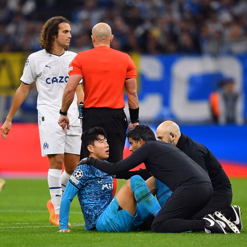 Son Heung-min từng gặp chấn thương khi thi đấu câu lạc bộ.