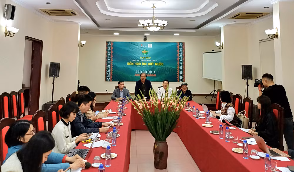 Toàn cảnh họp báo về Ngày thơ Việt Nam lần thứ 22.