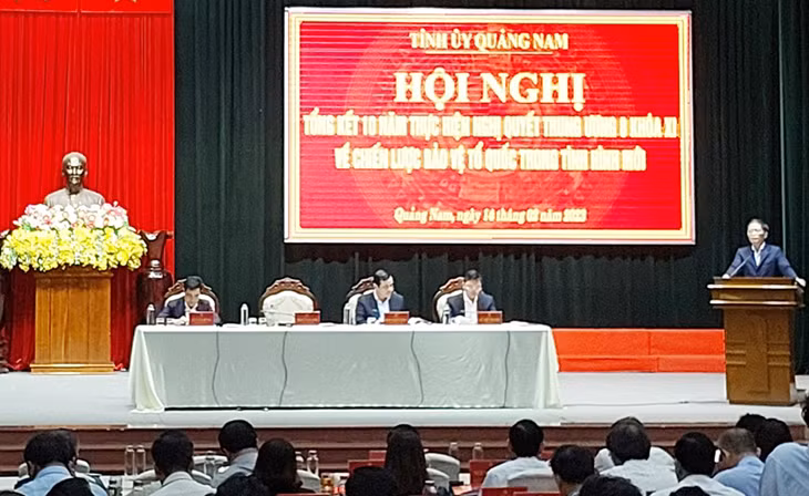 Đồng chí Trần Tuấn Anh phát biểu chỉ đạo tại Hội nghị.