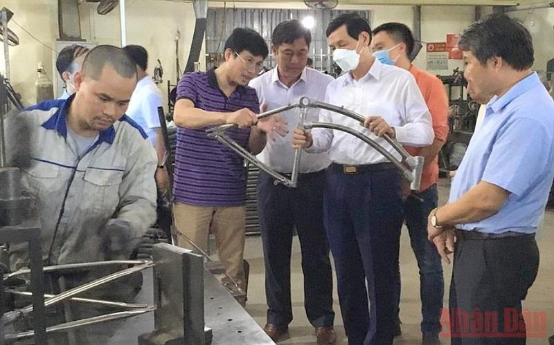 Hiệp hội Doanh nghiệp tỉnh Thái Bình gặp gỡ, nắm bắt tình hình sản xuất của các đơn vị trên địa bàn. Nhiều hoạt động hỗ trợ, đồng hành cùng doanh nghiệp tỉnh Thái Bình -0