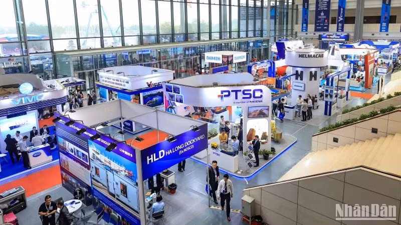 Triển lãm Vietship 2025 quy tụ gần 200 gian hàng của các đơn vị, đối tác trong ngành đóng tàu.