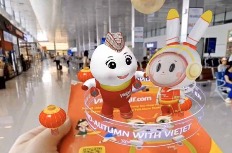 Hành khách bay cùng Vietjet không chỉ dễ dàng ghi lại những khoảnh khắc Trung thu ấm áp mà còn có thể chia sẻ Tết Trung thu, những lời chúc bình an của mình đến bạn bè và người thân đầy sáng tạo với những tấm thiệp điện tử.