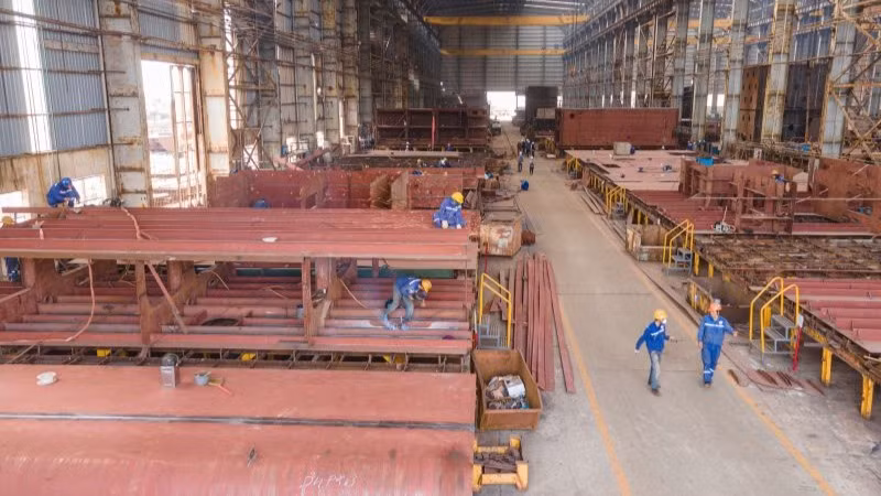 Các phân xưởng bố trí gọn gàng, ngăn nắp tại Công ty Đóng tàu Nam Triệu.
