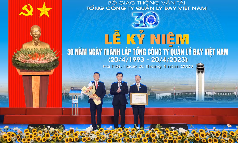 Lễ kỷ niệm 30 năm thành lập Tổng công ty Quản lý Bay Việt Nam.