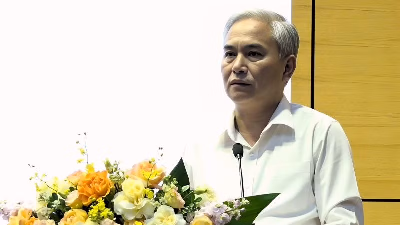 Phó Bí thư Đảng ủy, Tổng Giám đốc Tập đoàn Vũ Anh Tuấn phát biểu chỉ đạo tại hội nghị.