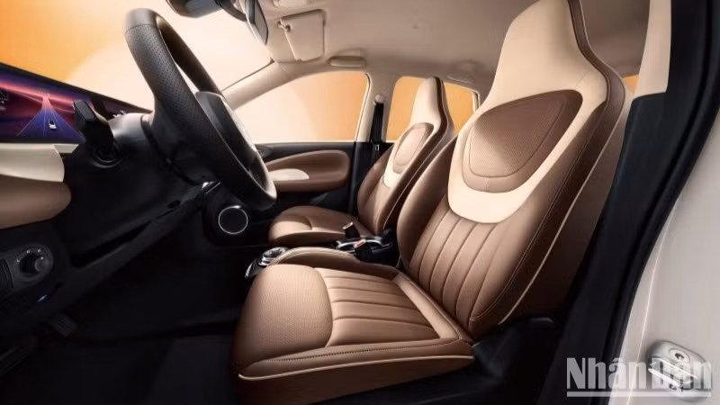 Wuling Bingo sử dụng một động cơ điện, dẫn động cầu trước, cho công suất tối đa 67 mã lực, bản 333km mô men xoắn là 150 Nm và, bản 410km mô men xoắn là 125 Nm. Tốc độ tối đa là 100 km/h (bản 333 km) và 130 km/h (bản 410 km).