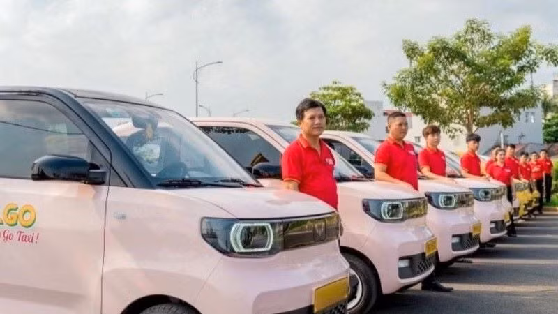 Khi taxi điện triển khai, ngay lập tức các hãng taxi truyền thống đã cảm nhận áp lực rõ rệt.