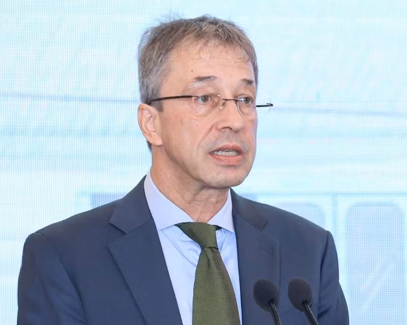 Ông Thomas Wiersing, Đại diện lâm thời, Phó trưởng Phái đoàn Liên minh châu Âu (EU) tại Việt Nam đánh giá cao vai trò của đường sắt để giảm phát thải. Ảnh: TẠ HẢI